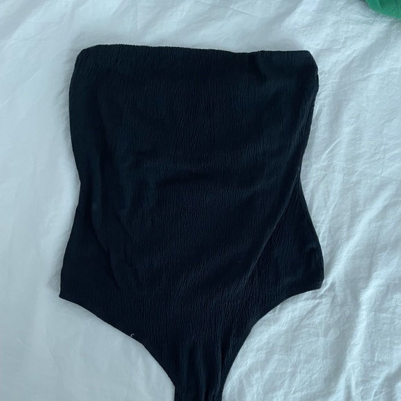 Black strapless bodysuit - Picture 2 of 2